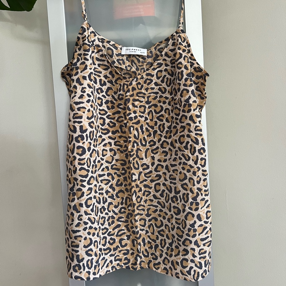 100% silk leopard print top